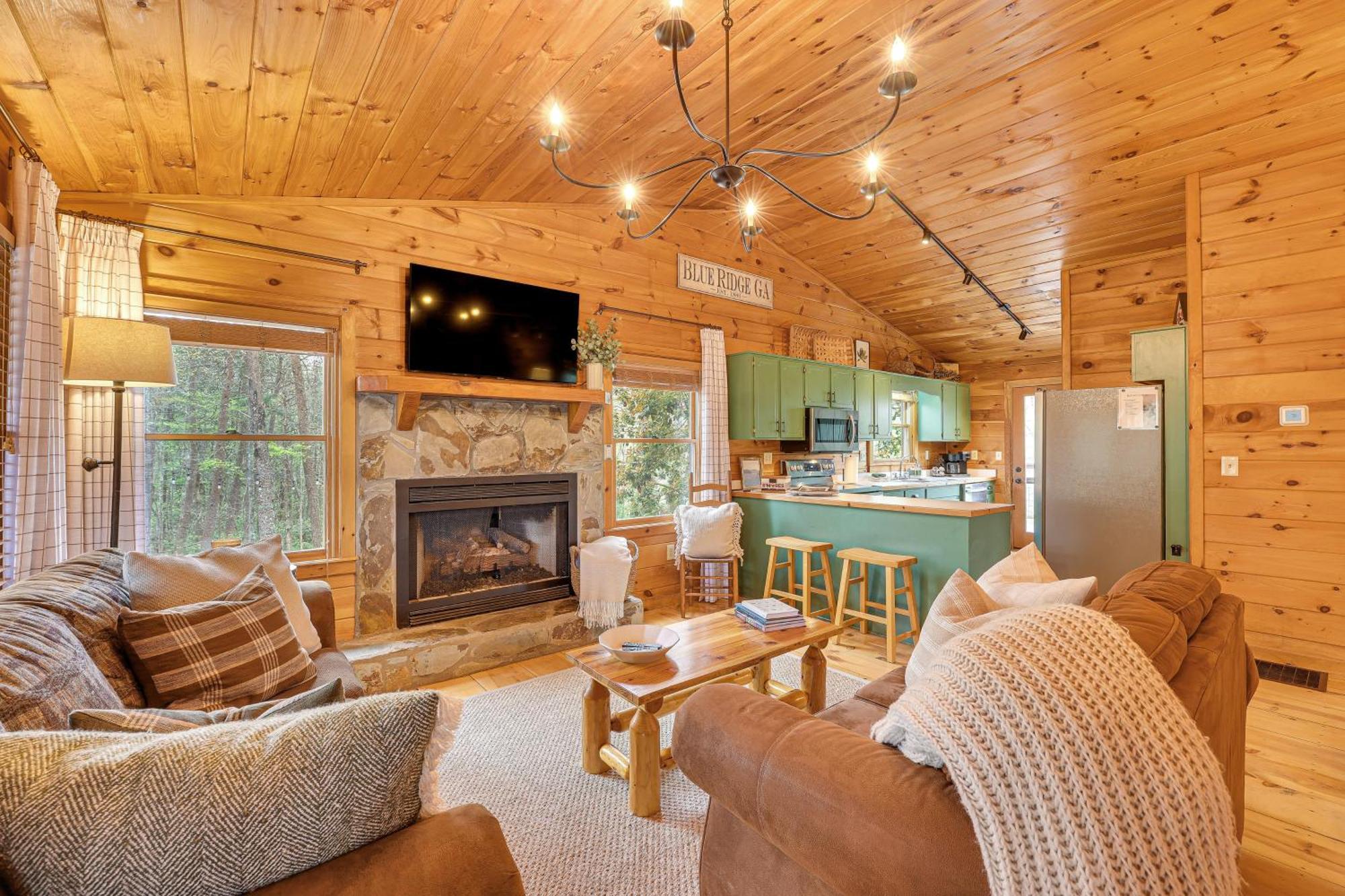 Cozy Cabin In Private Location With Hot Tub And Grill! Blue Ridge Εξωτερικό φωτογραφία