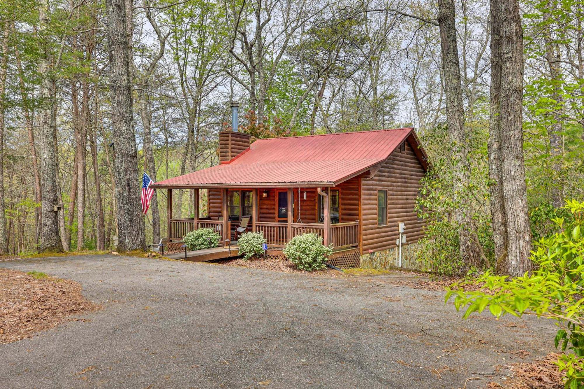 Cozy Cabin In Private Location With Hot Tub And Grill! Blue Ridge Εξωτερικό φωτογραφία