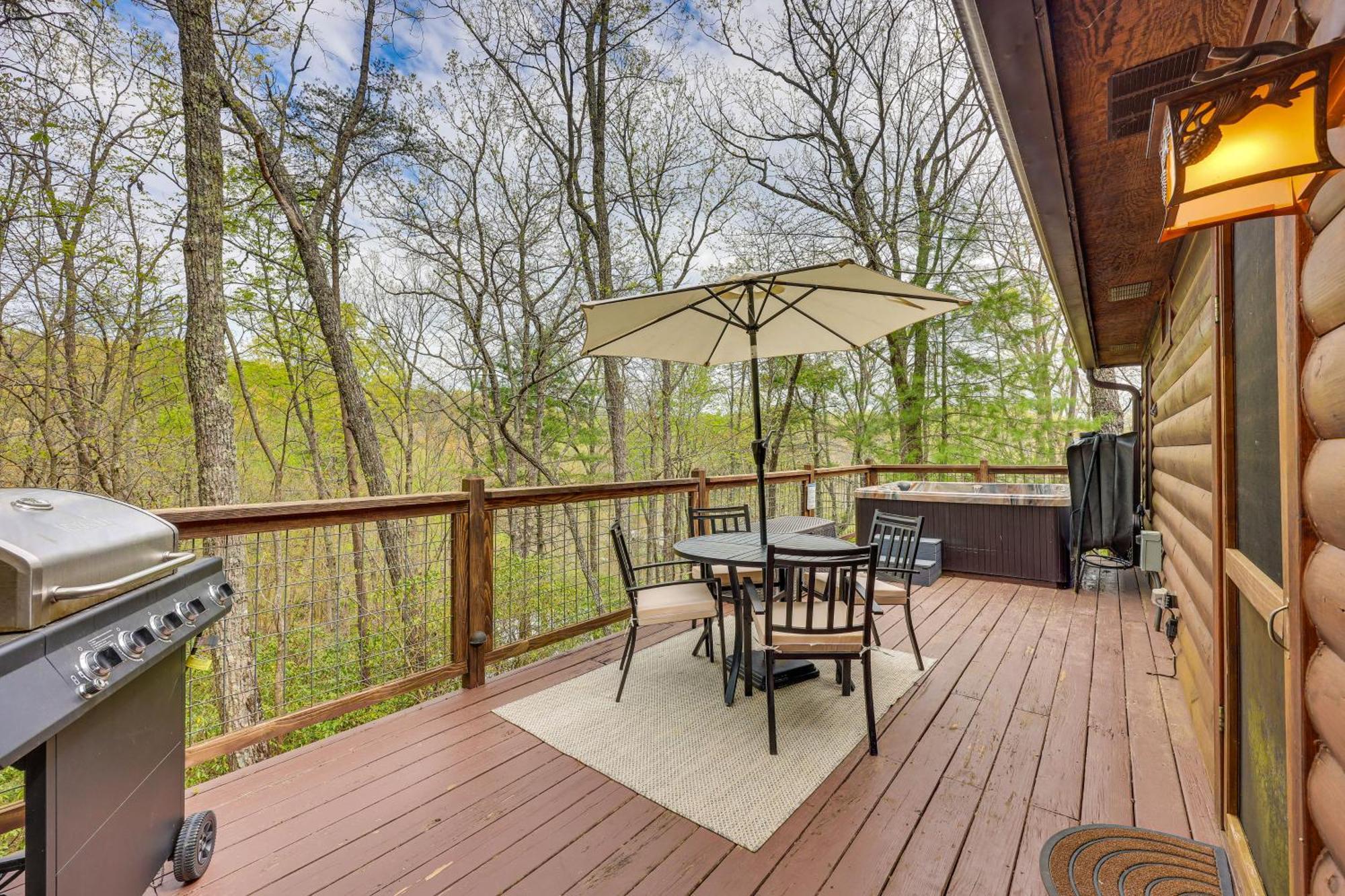 Cozy Cabin In Private Location With Hot Tub And Grill! Blue Ridge Εξωτερικό φωτογραφία